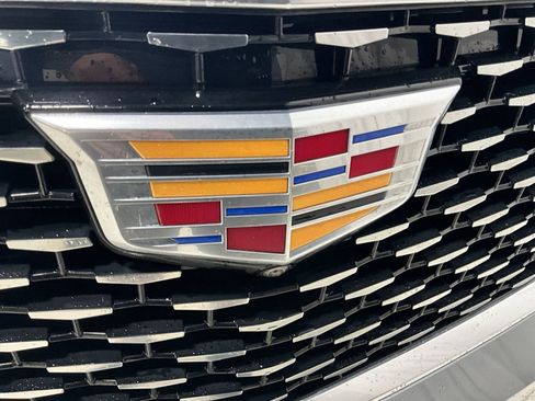 Used 2025 Cadillac XT6 Premium Luxury w/ Platinum Package AWD/4WD image 28