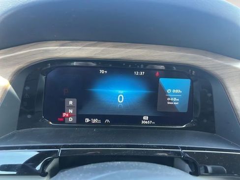 Used 2024 Volkswagen Atlas SE image 11