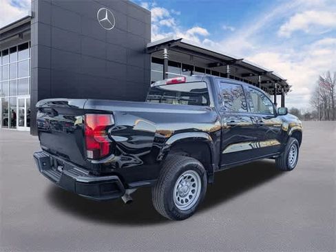 Used 2023 Chevrolet Colorado W/T image 9