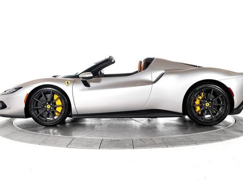 Certified 2025 Ferrari 296 GTS RWD image 3