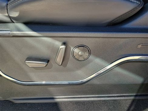 Used 2025 Ford F350 Platinum image 20