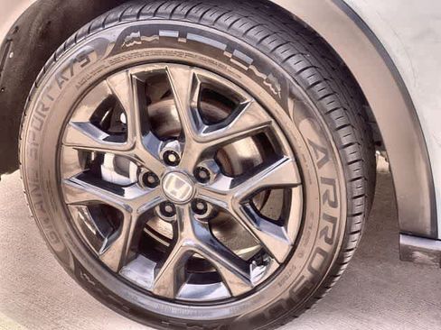 Used 2024 Honda HR-V Sport image 9