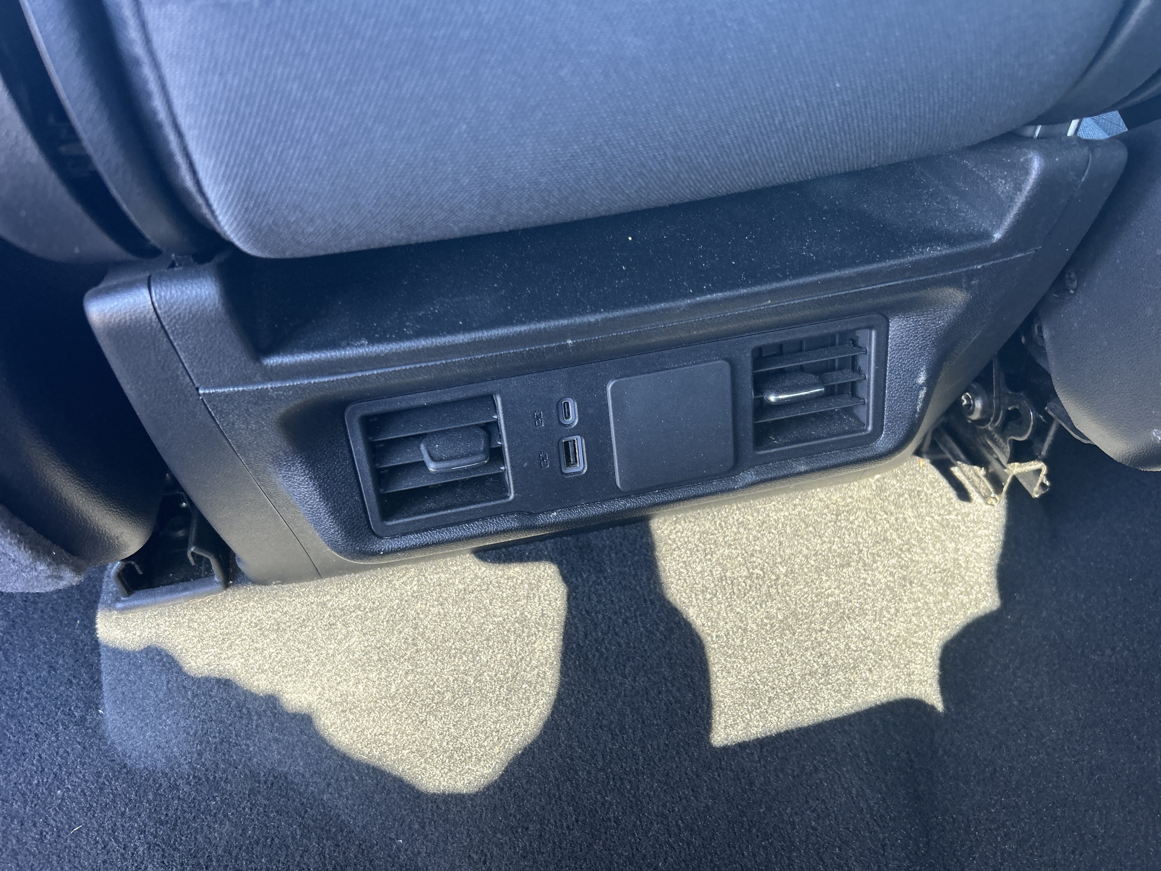Used 2024 Chevrolet Silverado 1500 Custom Trail Boss w/ LPO, Dark Essentials Package AWD/4WD image 28