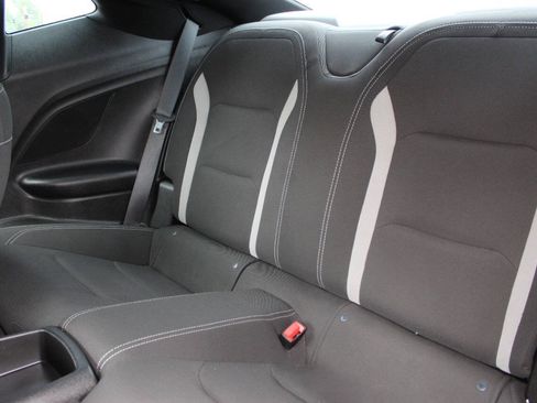 Used 2018 Chevrolet Camaro LT RWD image 14