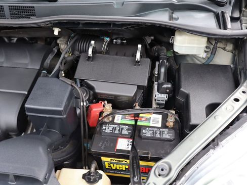 Used 2012 Toyota Sienna XLE image 42