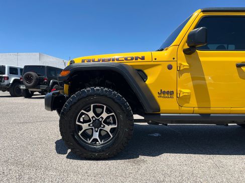 Certified 2020 Jeep Wrangler Unlimited Rubicon w/ LED Lighting Group AWD/4WD image 11