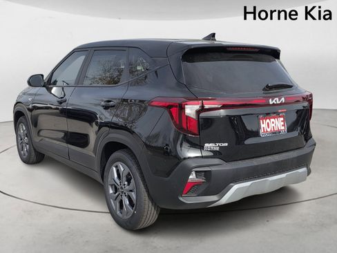 New 2026 Kia Seltos LX image 6