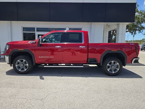 New 2026 GMC Sierra 2500 SLT w/ SLT Premium Package AWD/4WD image 4