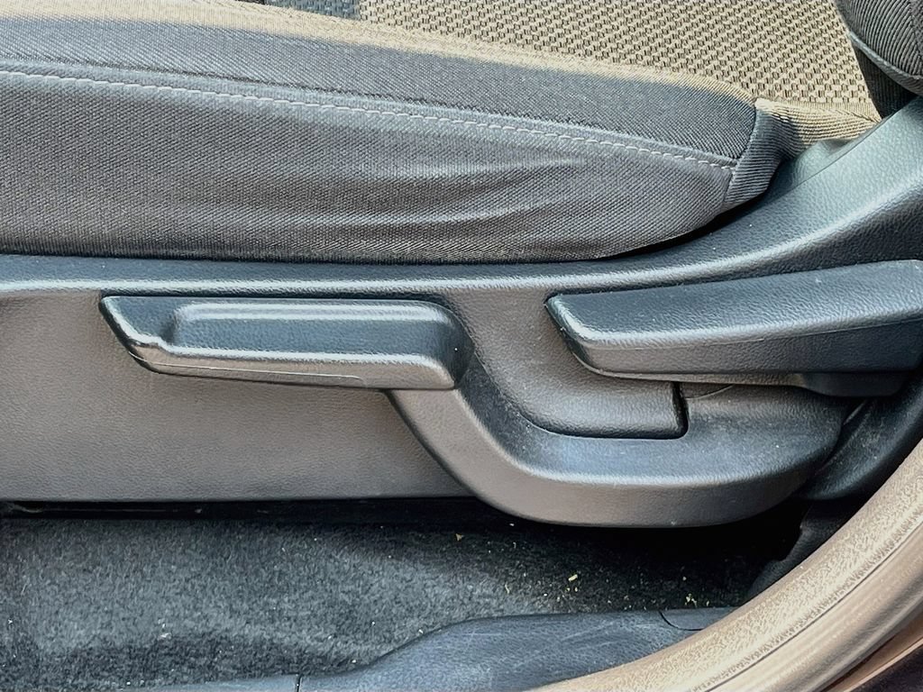 Used 2022 Honda HR-V EX image 18