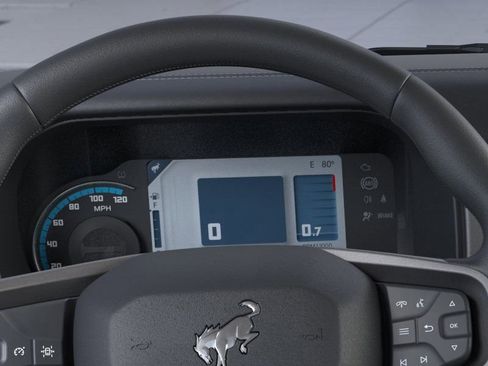 New 2025 Ford Bronco Outer Banks image 13