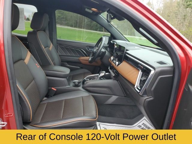 Used 2023 GMC Canyon AT4 w/ AT4 Premium Package AWD/4WD image 23
