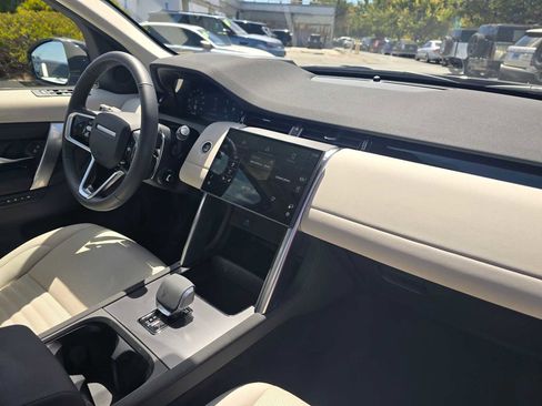 Certified 2025 Land Rover Discovery Sport S image 12