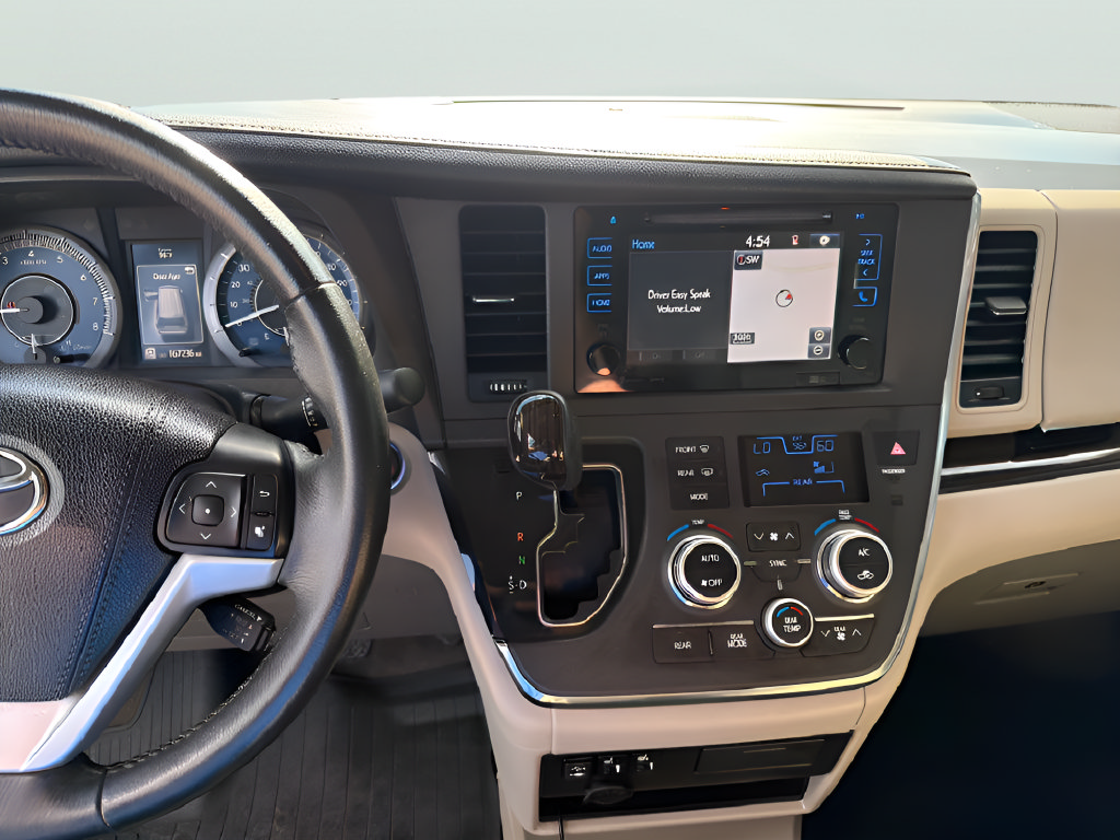 Used 2017 Toyota Sienna XLE w/ XLE Navigation Package FWD image 19