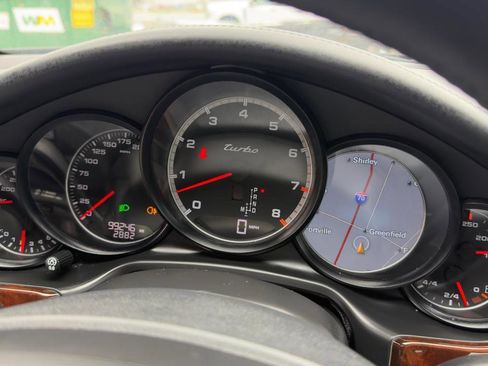 Used 2014 Porsche Panamera 4dr HB Turbo image 45