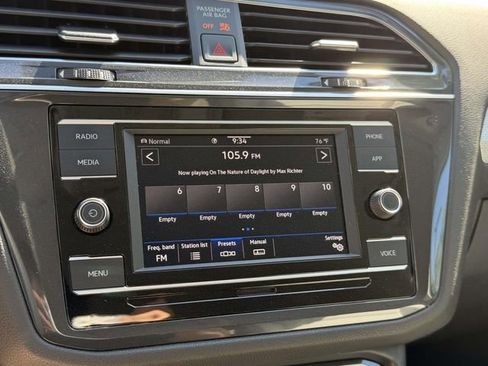 Certified 2022 Volkswagen Tiguan S AWD/4WD image 27