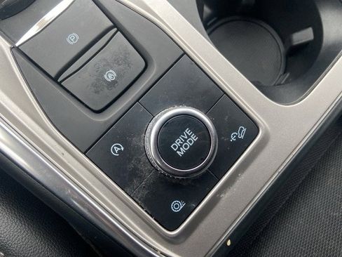 Certified 2020 Ford Explorer XLT w/ Equipment Group 202A image 16