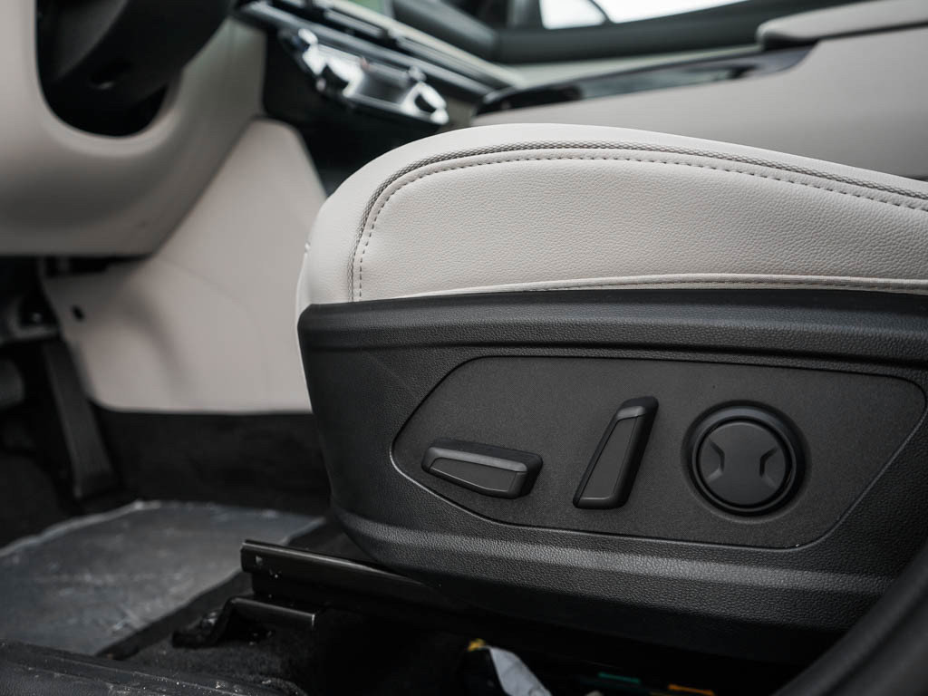 New 2026 Hyundai Tucson Limited AWD/4WD image 18