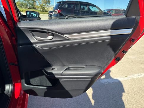 Used 2020 Honda Civic Touring image 19