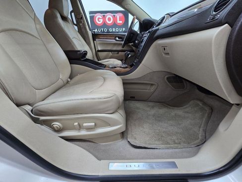 Used 2011 Buick Enclave CXL w/ LPO, Cargo Convenience Pkg FWD image 20