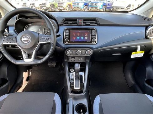 New 2025 Nissan Versa SV w/ Trunk Package image 2