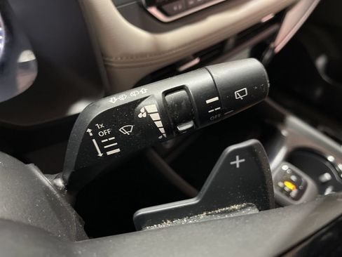 Used 2023 Nissan Rogue SV AWD/4WD image 21