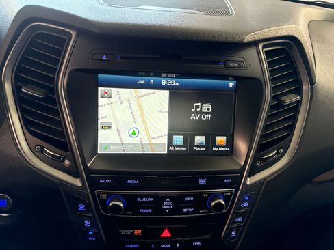 Used 2018 Hyundai Santa Fe Limited FWD image 26