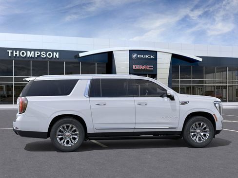 New 2026 GMC Yukon XL Denali image 29