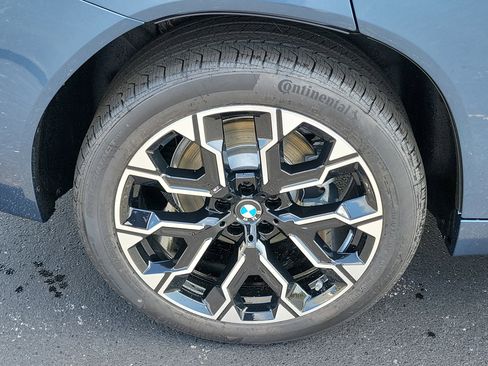 New 2026 BMW X3 xDrive30 w/ M Sport Package AWD/4WD image 5