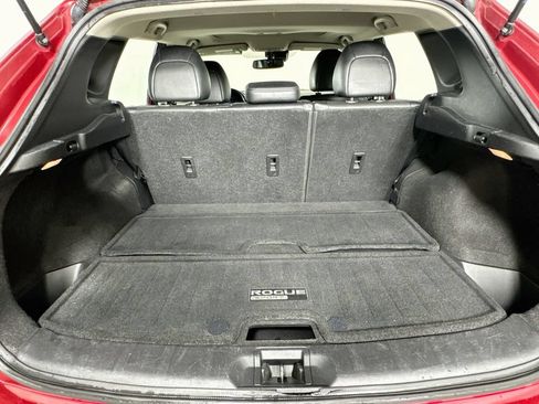 Used 2020 Nissan Rogue Sport SL w/ Premium Package FWD image 29