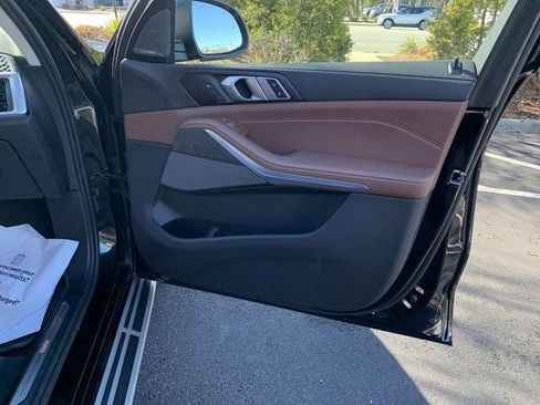 Used 2025 BMW X7 xDrive40i image 13