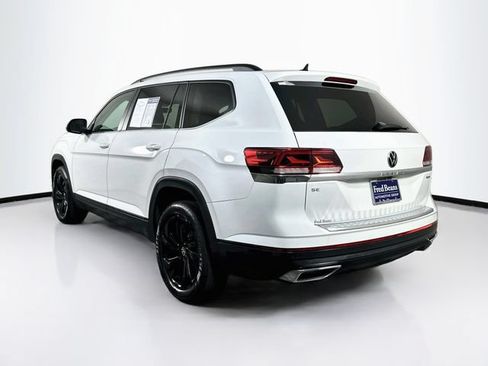 Certified 2023 Volkswagen Atlas SE w/ Black Wheel Package AWD/4WD image 6
