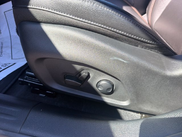 Used 2024 Jeep Compass Latitude AWD/4WD image 11