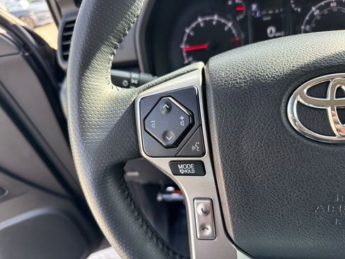 Used 2022 Toyota 4Runner SR5 image 14