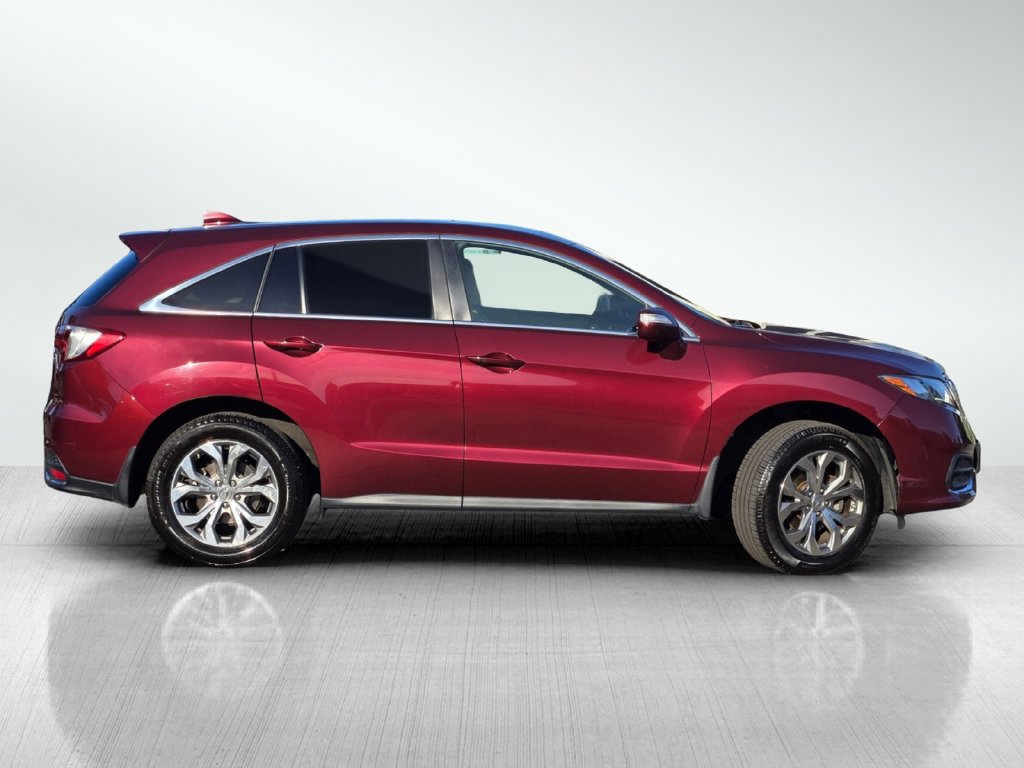 Used 2017 Acura RDX w/ Technology Package FWD image 3