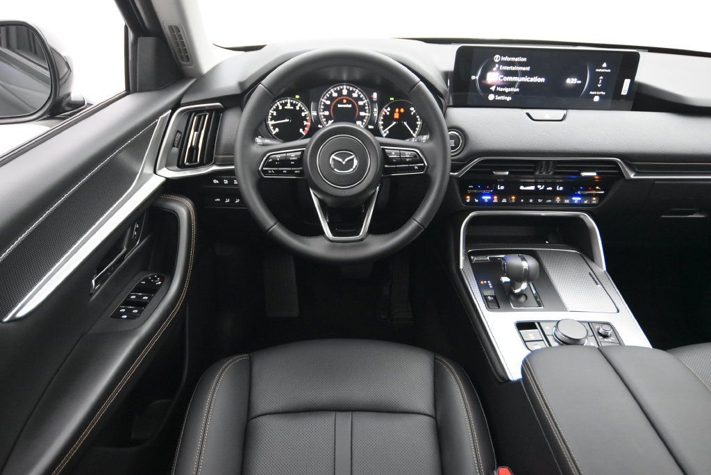 New 2026 MAZDA CX-90 3.3 Turbo w/ Preferred Package AWD/4WD image 29