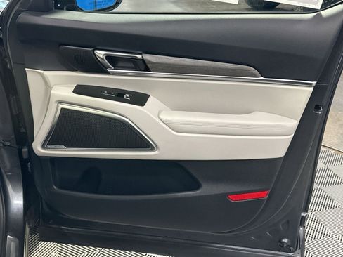 Used 2021 Kia Telluride SX w/ Towing Package image 39