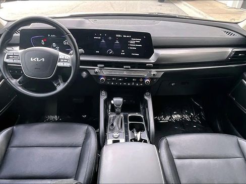 Used 2023 Kia Telluride S image 13