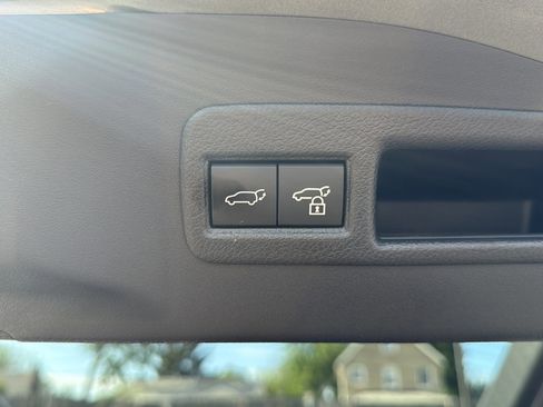 Used 2023 Subaru Solterra AWD image 49