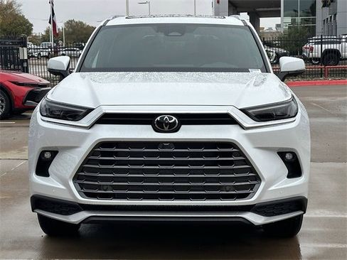 New 2026 Toyota Grand Highlander AWD Hybrid image 7