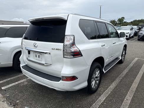 Used 2019 Lexus GX 460 Premium w/ Premium Package AWD/4WD image 4