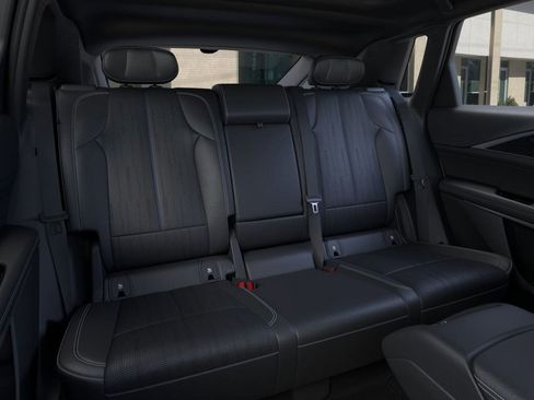 New 2025 Cadillac Lyriq Sport image 17