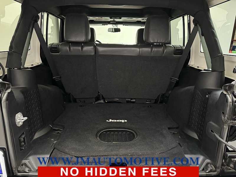 Used 2017 Jeep Wrangler Unlimited Sport w/ Quick Order Package 24S AWD/4WD image 16