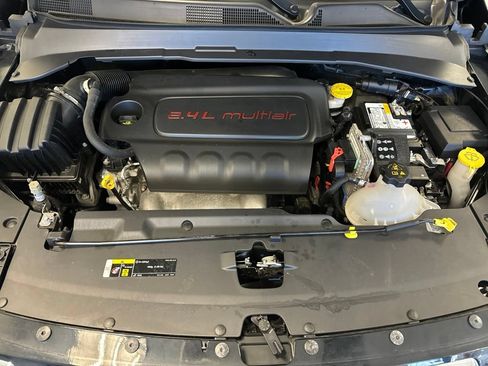 Used 2022 Jeep Compass Limited AWD/4WD image 7