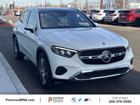 Used 2026 Mercedes-Benz GLC 300 4MATIC image 9