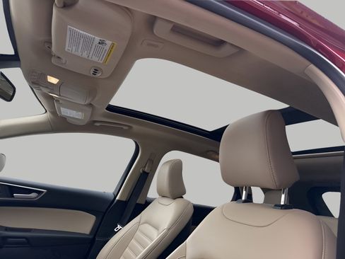 Used 2024 Ford Edge SEL w/ Convenience Package image 33