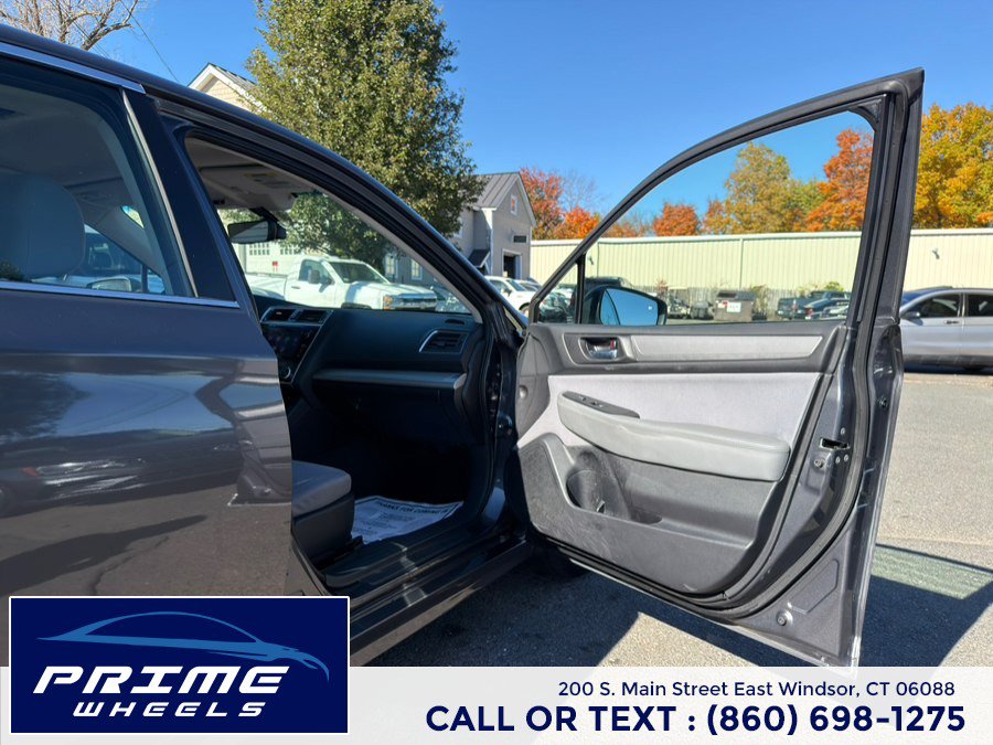 Used 2018 Subaru Legacy 2.5i Premium AWD/4WD image 16