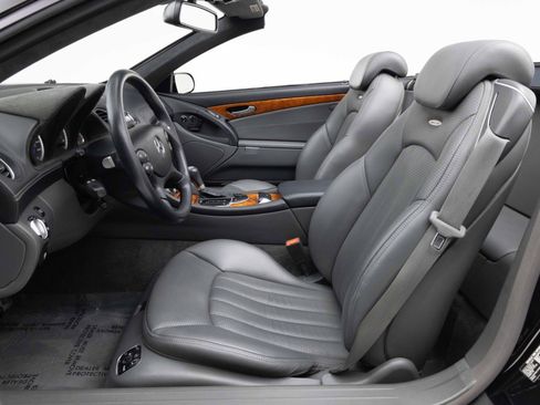 Used 2005 Mercedes-Benz SL 65 AMG image 10
