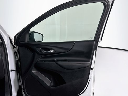 Used 2021 Chevrolet Equinox Premier AWD/4WD image 34