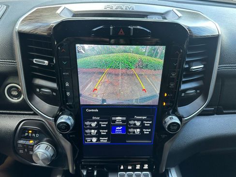 Used 2020 RAM 1500 Laramie image 29