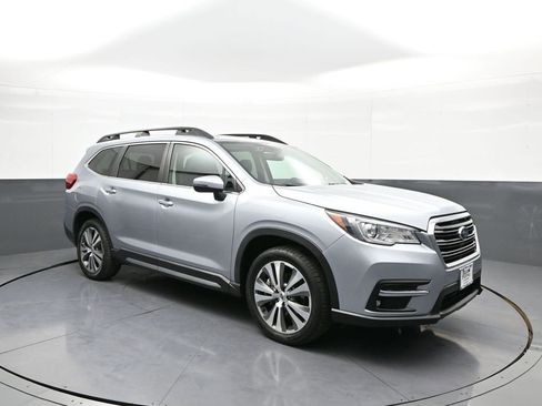 Used 2021 Subaru Ascent Limited w/ Technology Package image 4